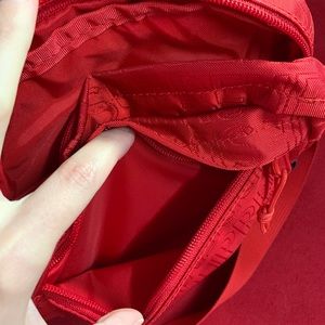 Red Supreme SS19 Shoulder Bag
